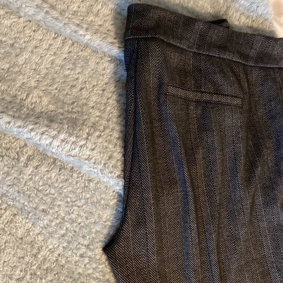 New York & Company medium size black striped design pull on pants, bootcut. - Picture 4 of 5